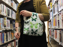 Load image into Gallery viewer, The Wanderer - Pattern - Wrist-hanging project/knitting/fiber bag